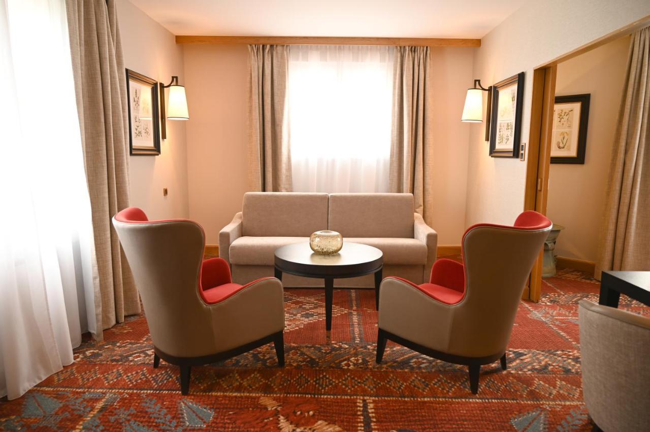 Hotel Le Rempart Tournus Eksteriør billede