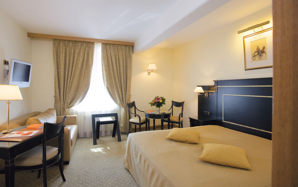 Hotel Le Rempart Tournus Eksteriør billede